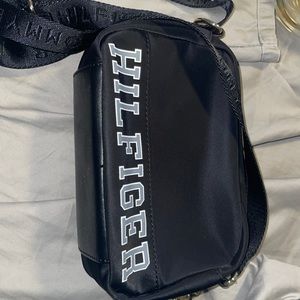 Brand: Tommy Hilger Black Crossbody Purse